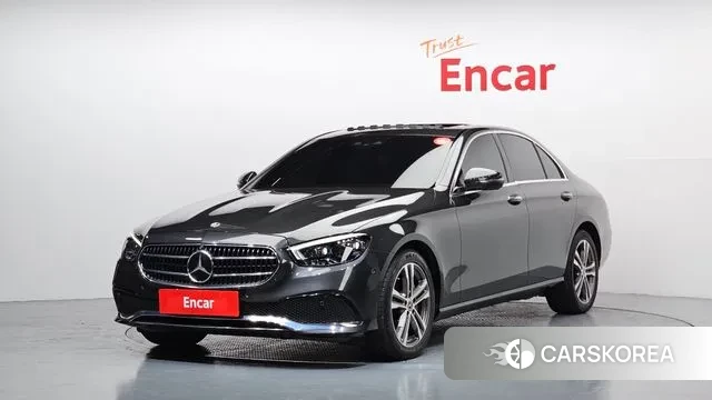 Mercedes-Benz E-Class W213 2021 Серый из Кореи