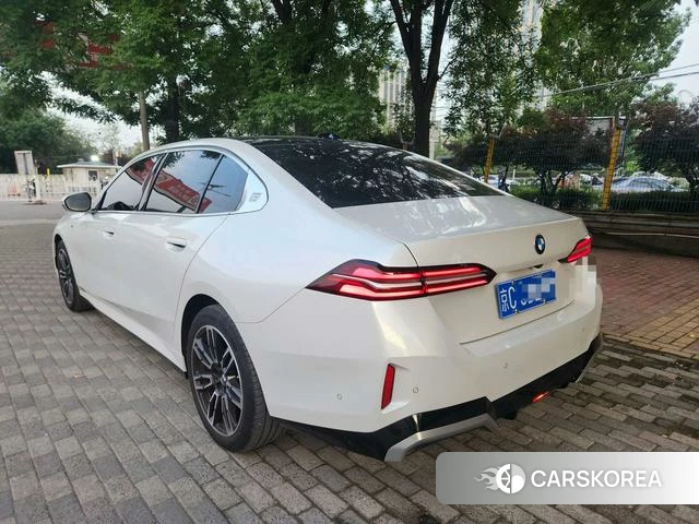 BMW 5 series 2024 Белый из Китая