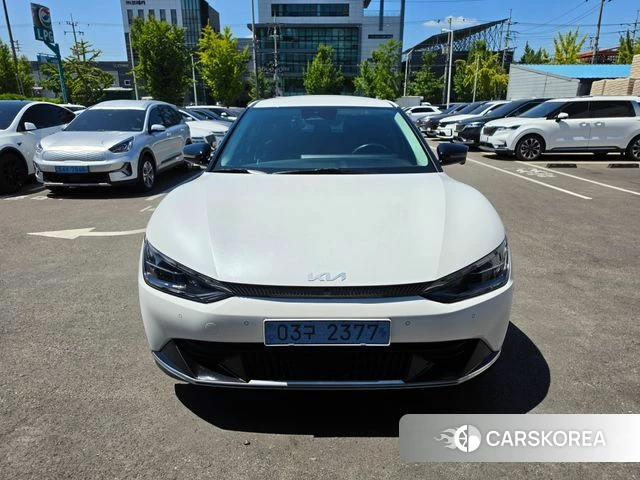 Kia EV6 2022 Белый из Кореи