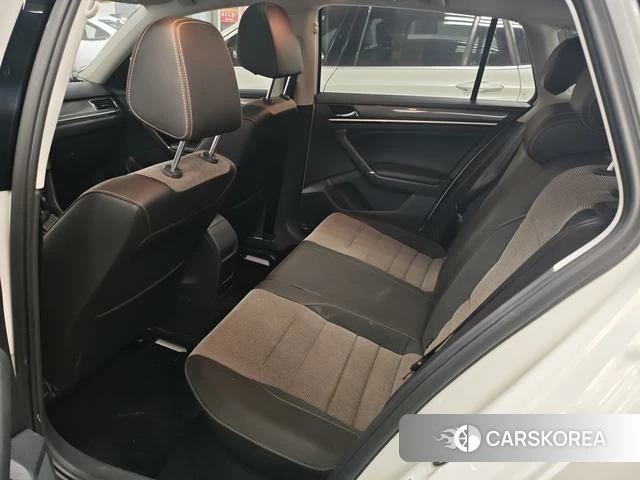 Volkswagen C-TREK Wei Collar 2018 Белый из Китая