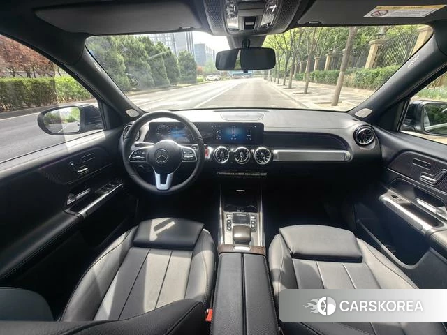 Mercedes-Benz GLB 2021 Черный из Китая