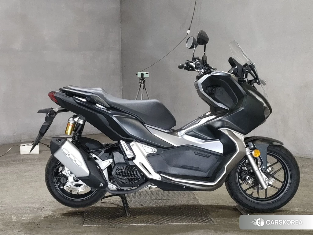 Проданный Honda ADV150 2019 из Японии, фото 2