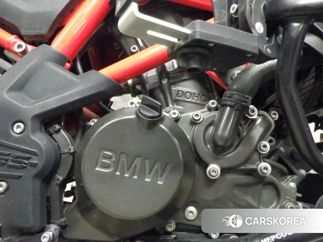 Engine photo
