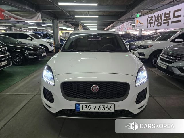 Jaguar E-PACE 2018 Белый из Кореи