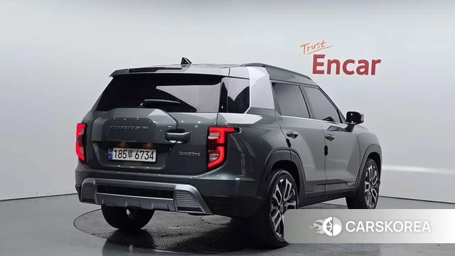 Ssangyong Torres 2023 Серый из Кореи