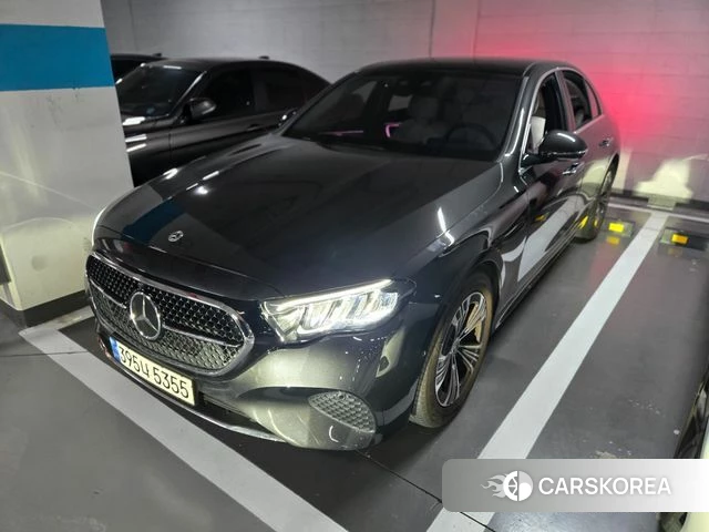 Mercedes-Benz E-Class W214 2024 Серый из Кореи