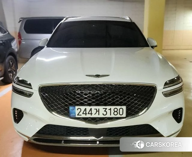 Genesis GV70 2022 Белый из Кореи