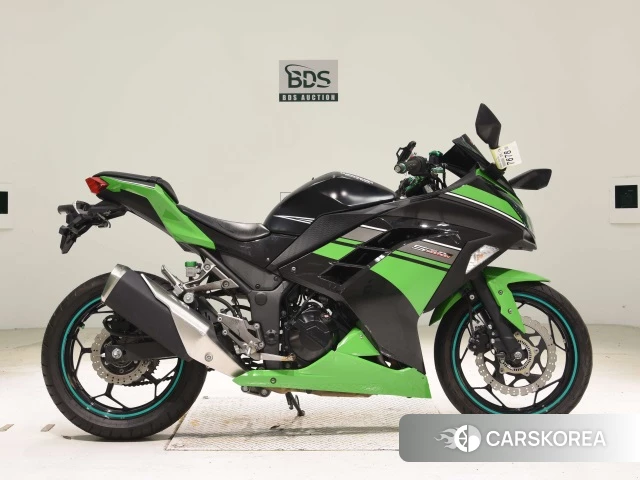 Проданный Kawasaki NINJA 250 2017 из Японии