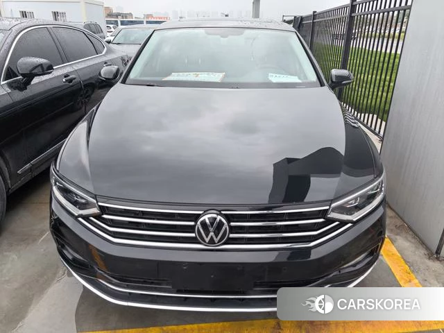 Volkswagen Magotan 2022 Черный из Китая