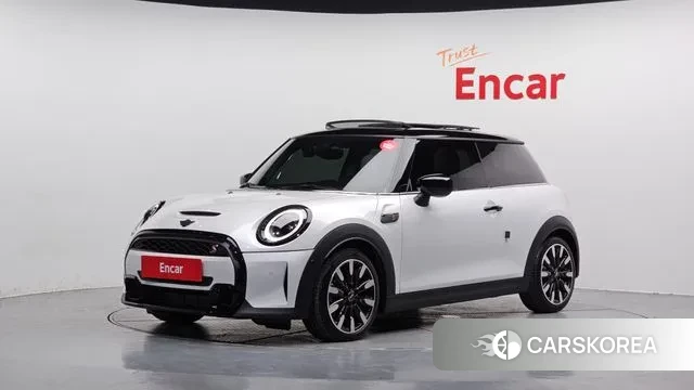 Mini Cooper S 2023 Белый из Кореи