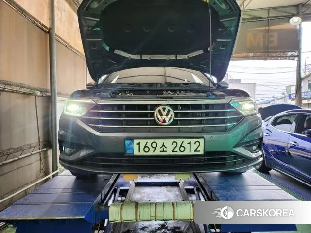 Volkswagen 7th Generation of Jetta 2021 Серый из Кореи