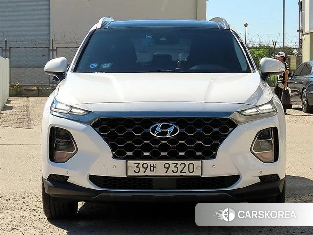 Hyundai Santa Fe TM 2018 Белый из Кореи