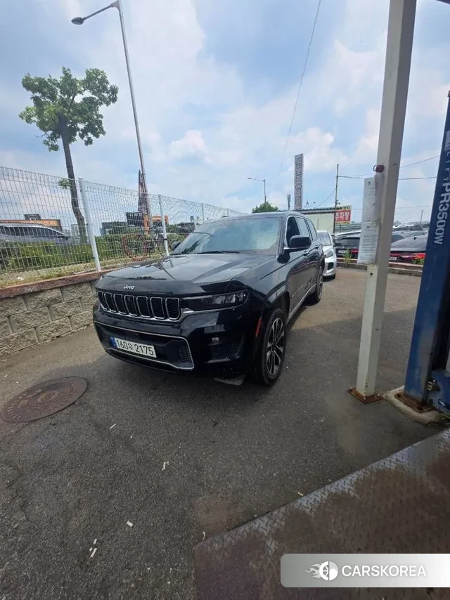 Jeep Grand Cherokee (WL) 2022 Черный из Кореи