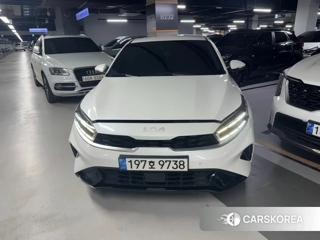 Kia The New K3 2nd generation 2022 Белый из Кореи