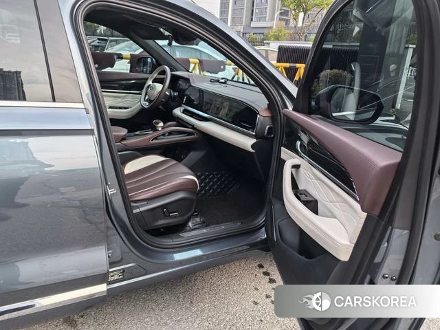 Geely Automobile Xingyue L 2022 Темно-серый из Китая