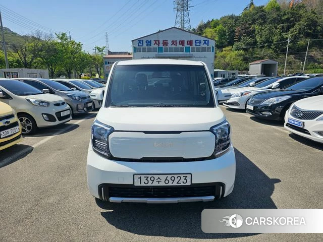 Kia The New Kia Ray 2023 Белый из Кореи