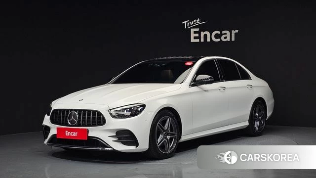 Mercedes-Benz E-Class W213 2023 Белый из Кореи