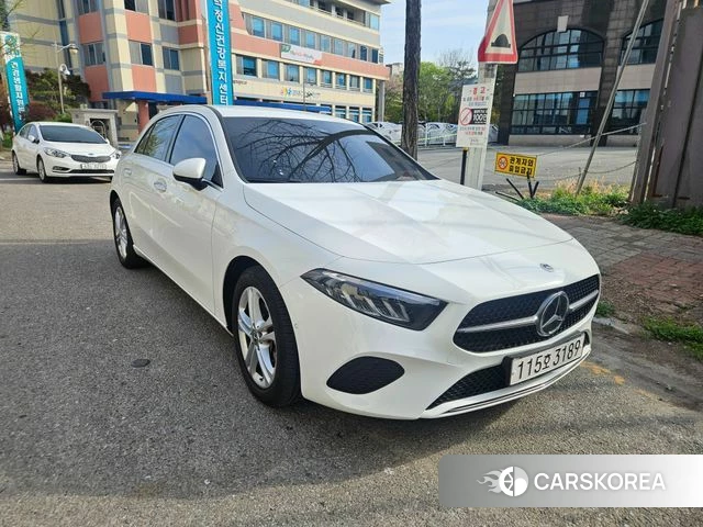 Mercedes-Benz A-Class W177 2024 Белый из Кореи