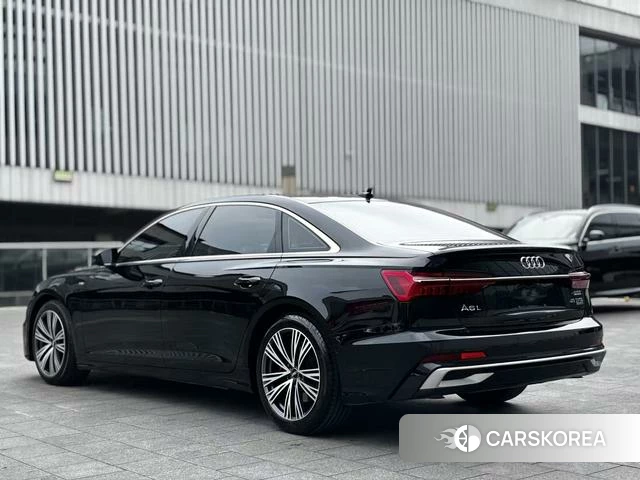 Audi A6L 2023 Черный из Китая
