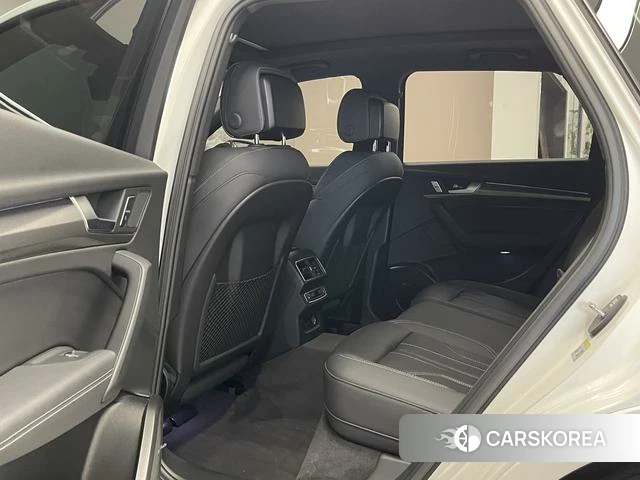 Audi Q5L 2024 Белый из Китая