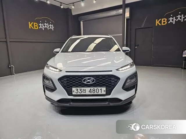 Hyundai Kona 2018 Белый из Кореи
