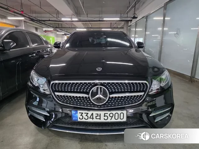 Mercedes-Benz E-Class W213 2019 Черный из Кореи