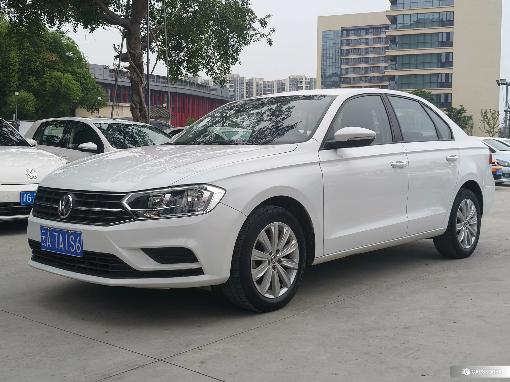 Volkswagen Bora 2019 Белый из Китая
