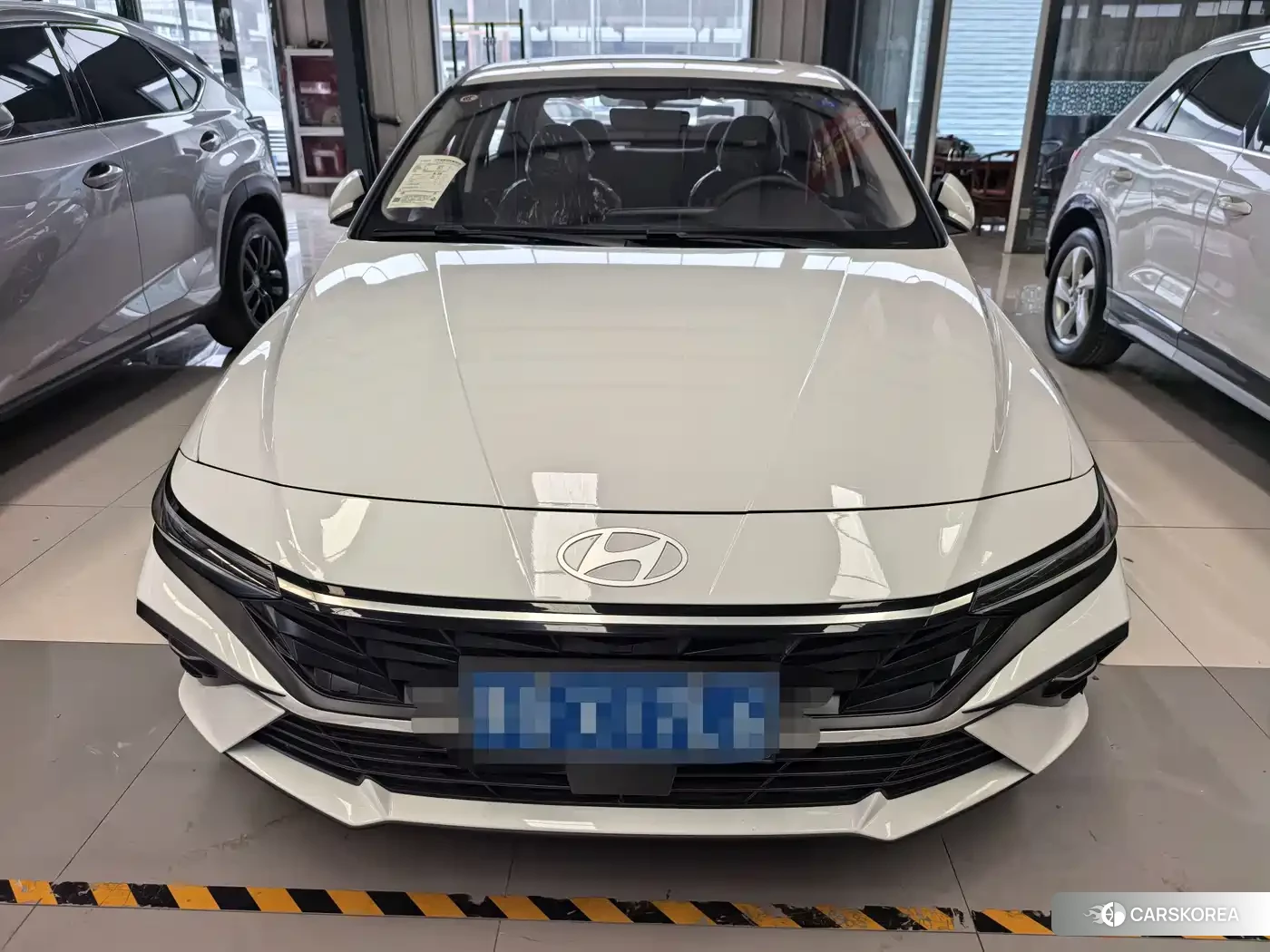 Hyundai Elantra 2026 Белый из Китая