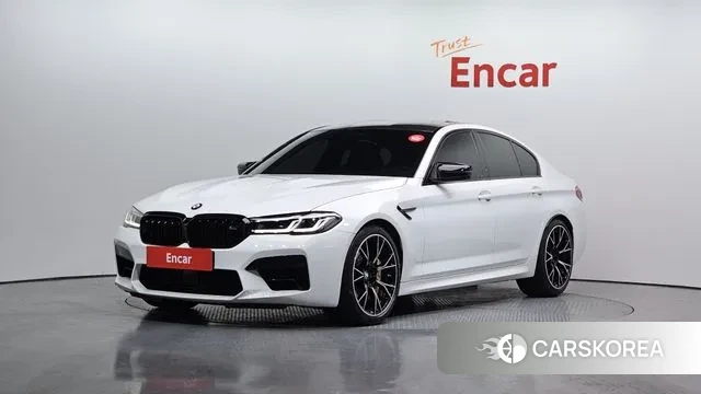 BMW M5 (F90) 2023 Белый из Кореи