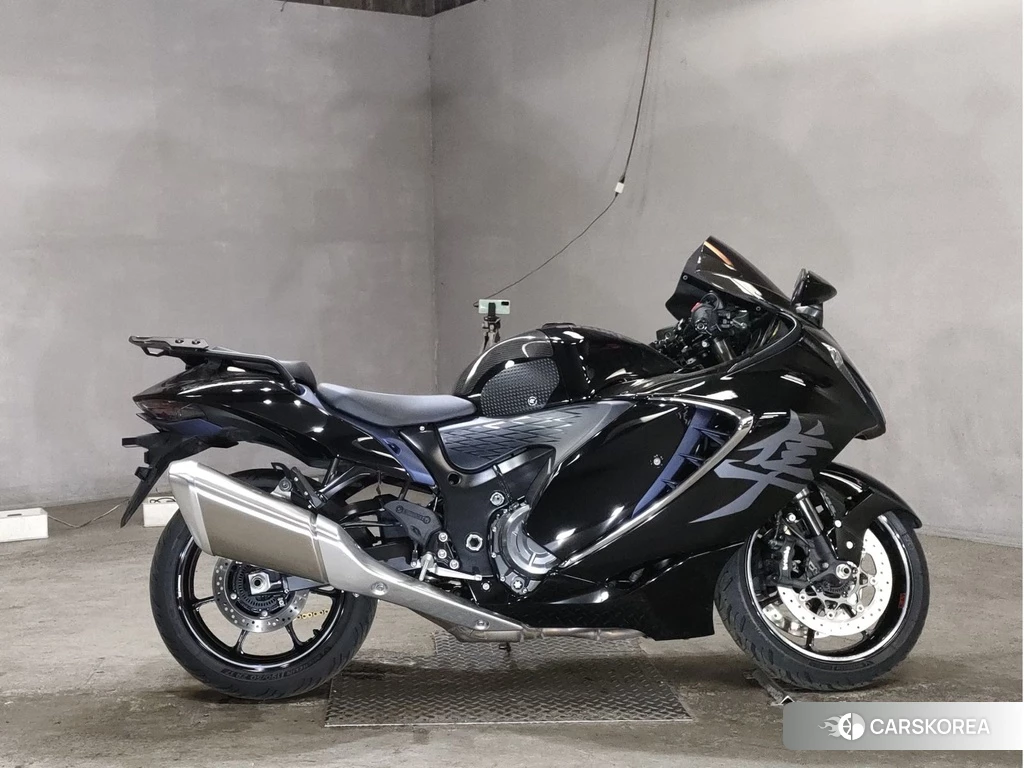 Проданный Suzuki GSX1300R HAYABUSA 2021 из Японии