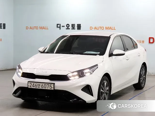 Kia The New K3 2nd generation 2021 Белый из Кореи