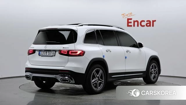 Mercedes-Benz GLB-Class X247 2023 Белый из Кореи