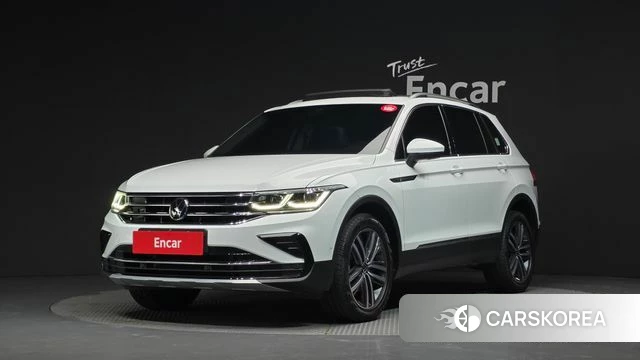 Volkswagen Tiguan second Generation 2023 Белый из Кореи