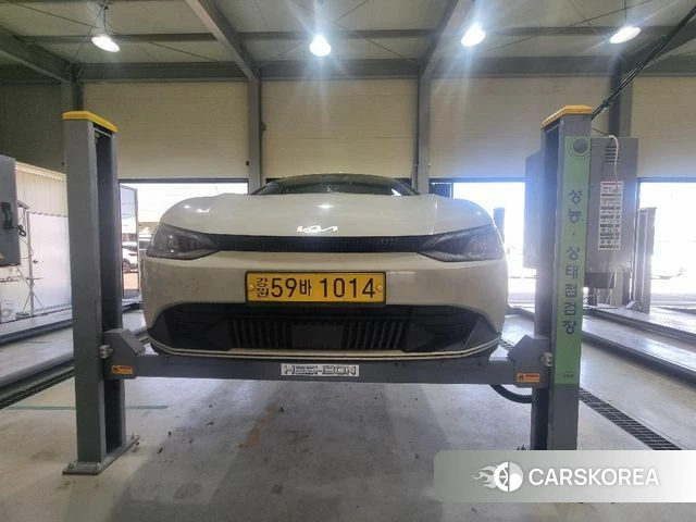 Kia EV6 2021 Белый из Кореи