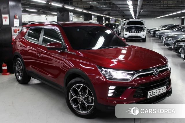 Ssangyong Beautiful Korando 2019 Красный из Кореи