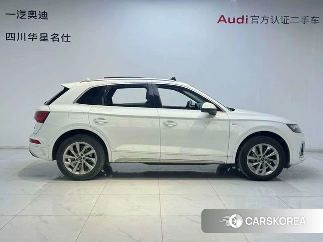 Audi Q5L 2022 Белый из Китая
