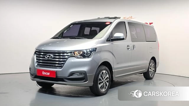 Hyundai The New Grand Starex 2018 Серебристо-серый из Кореи