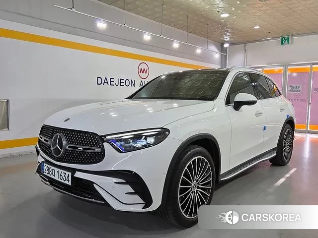 Mercedes-Benz GLC-Class X254 2023 Белый из Кореи