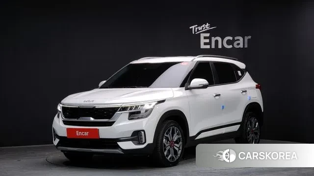 Kia Seltos 2022 Белый из Кореи