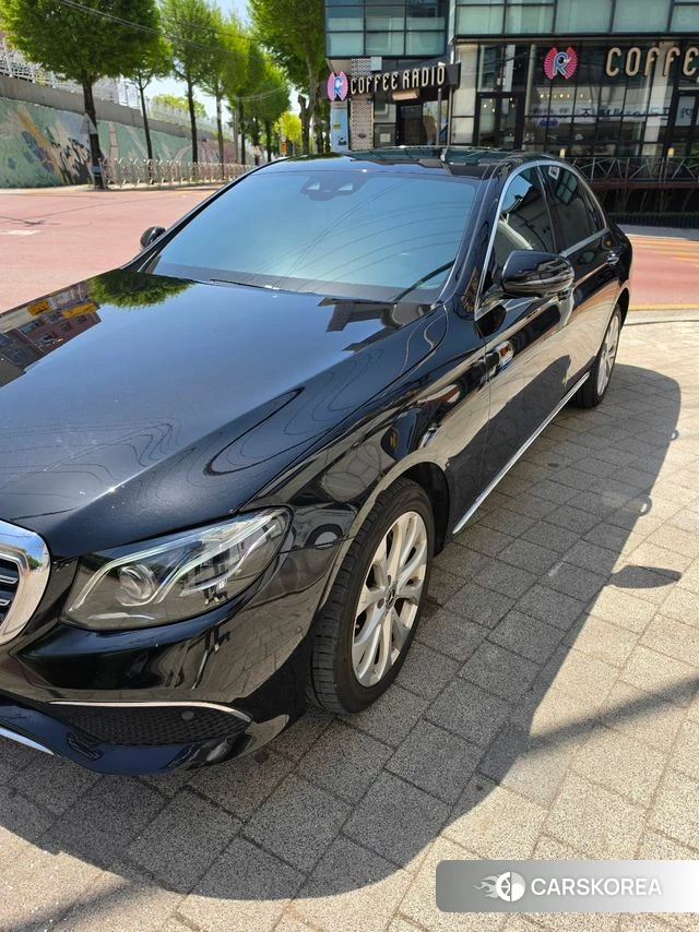Mercedes-Benz E-Class W213 2020 Черный из Кореи