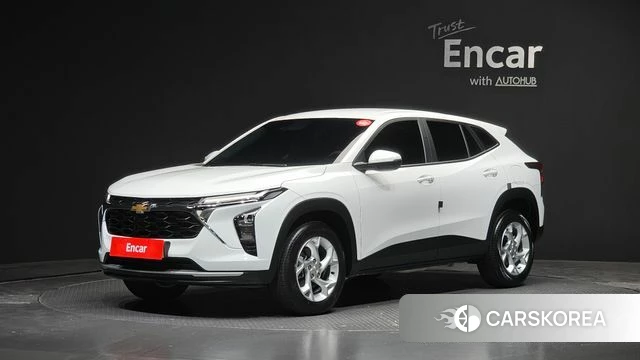 Chevrolet (GM Daewoo) Trax Crossover 2023 Белый из Кореи