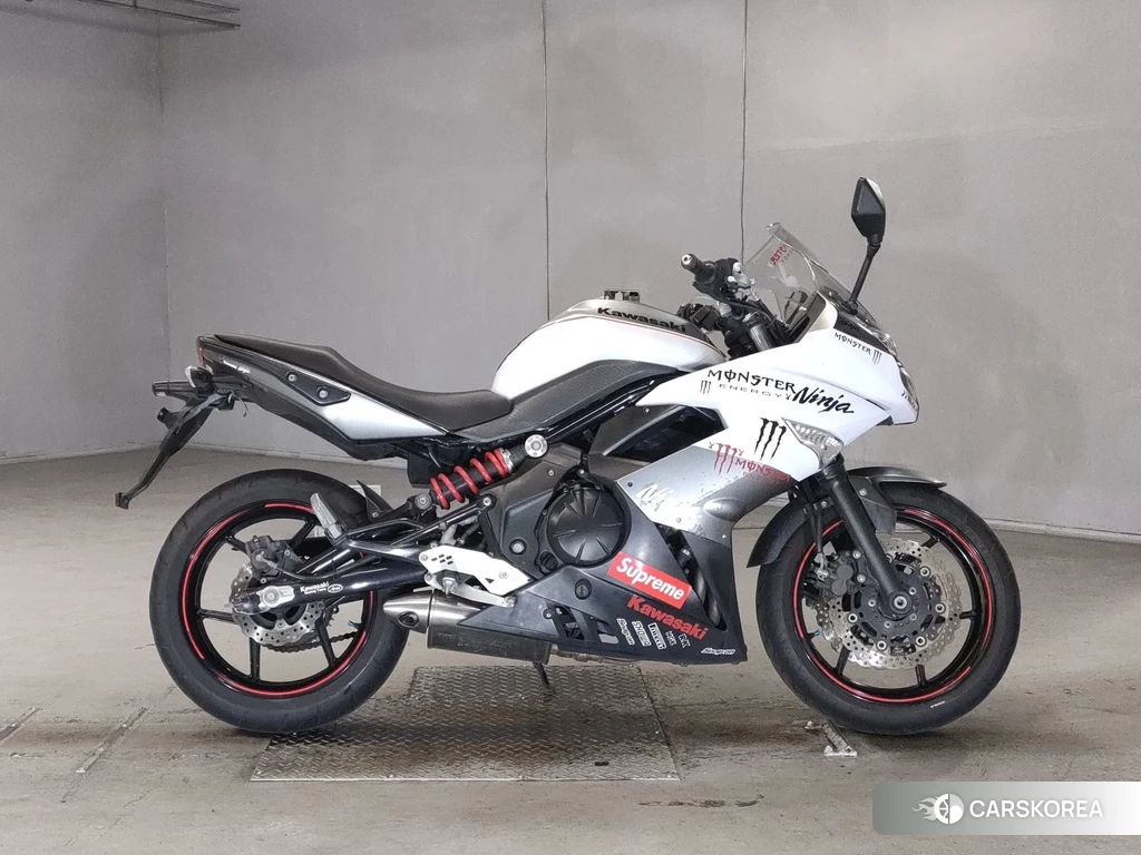 Проданный Kawasaki NINJA 400R 2013 из Японии, фото 2