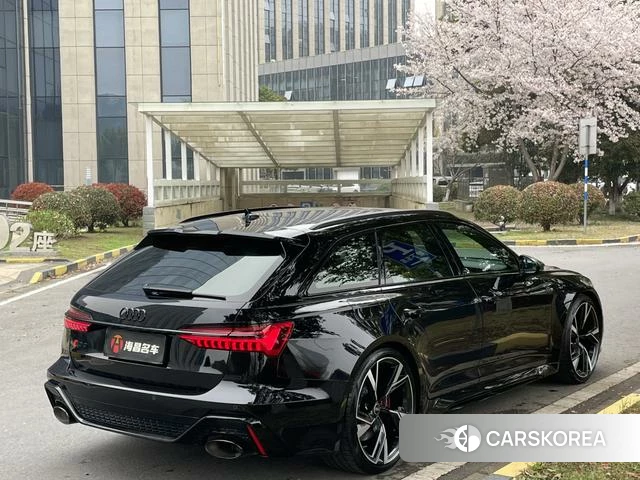 Audi RS 6 2021 Черный из Китая