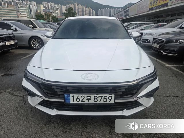 Hyundai The New Avante Hybrid (CN7) 2024 Белый из Кореи