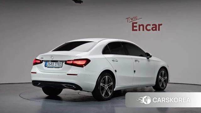 Mercedes-Benz A-Class W177 2024 Белый из Кореи