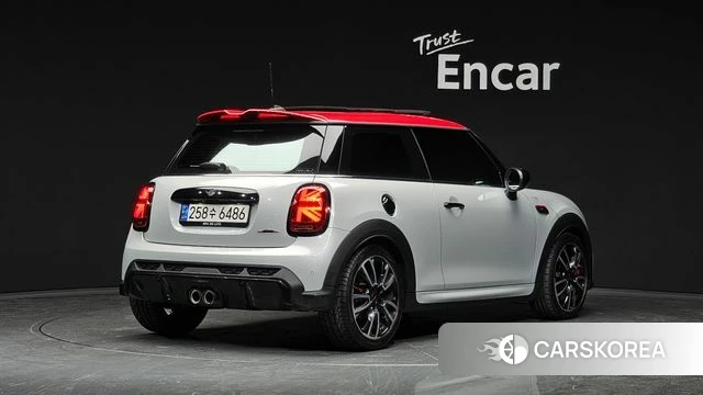 Mini Cooper S 2022 Серебристо-серый из Кореи