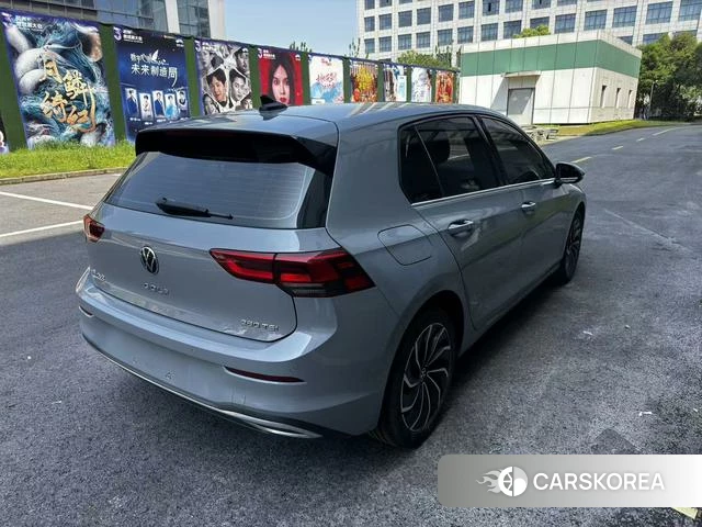 Volkswagen Golf 2021 Темно-серый из Китая