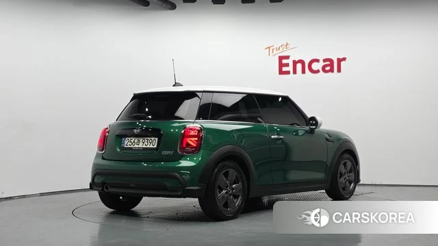 Mini Cooper 2021 Зеленый из Кореи