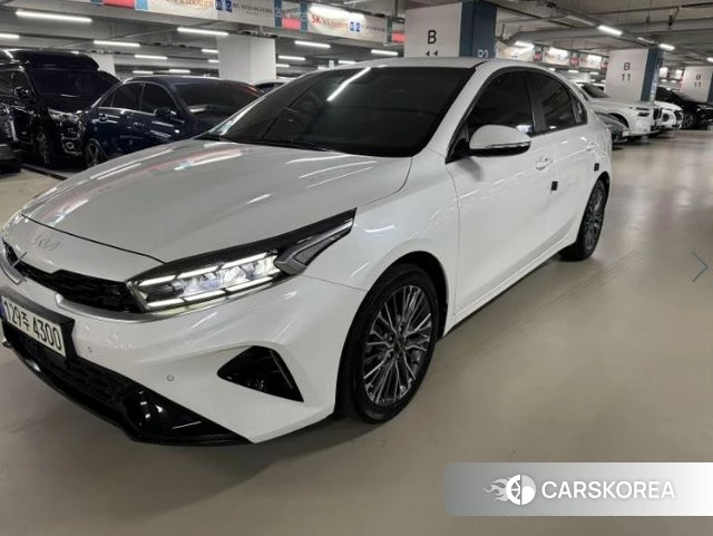 Kia The New K3 2nd generation 2021 Белый из Кореи