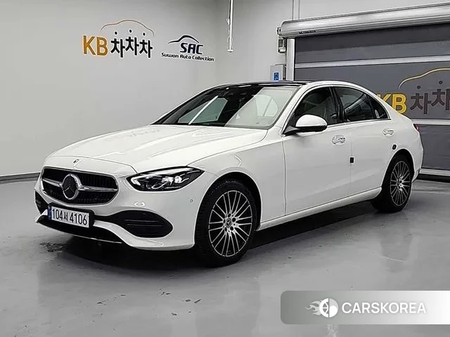 Mercedes-Benz C-Class W206 2025 Белый из Кореи